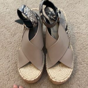 Marc Fisher espadrilles